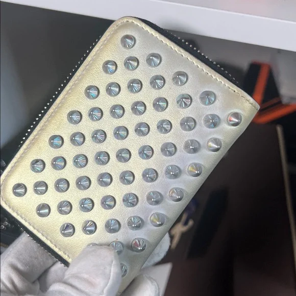 Authentic Christian Louboutin Metallic Compact Zip Card Wallet - Picture 8 of 8